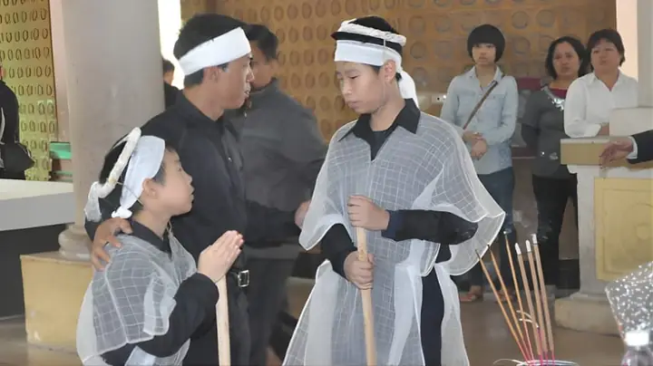 Mơ Thấy Đám Ma Nhưng Không Thấy Quan Tài Mơ Thấy Đám Ma Nhưng Không Thấy Quan Tài