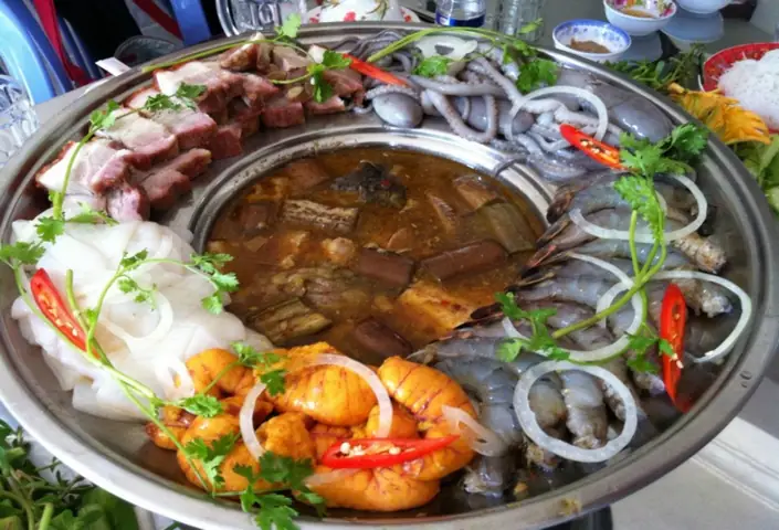 Top 20 Món Ăn Miền Tây Sông Nước Nên Thử Khi Du Lịch Miền Nam Top 20 Món Ăn Miền Tây Sông Nước Nên Thử Khi Du Lịch Miền Nam