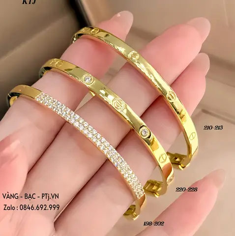 Mua Vòng Tay Nữ: Hướng Dẫn Chọn Mẫu, Giá Thành Và Địa Chỉ Uy Tín Mua Vòng Tay Nữ: Hướng Dẫn Chọn Mẫu, Giá Thành Và Địa Chỉ Uy Tín