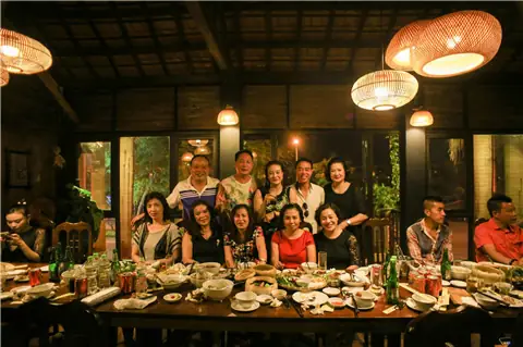 Review Mường Khương Quán Lạc Long Quân: Đặc Sản Núi Rừng Giữa Lòng Hà Nội Review Mường Khương Quán Lạc Long Quân: Đặc Sản Núi Rừng Giữa Lòng Hà Nội