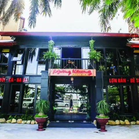 Review Mường Khương Quán Lạc Long Quân: Đặc Sản Núi Rừng Giữa Lòng Hà Nội Review Mường Khương Quán Lạc Long Quân: Đặc Sản Núi Rừng Giữa Lòng Hà Nội