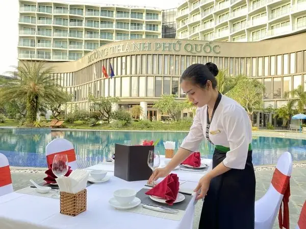 Tuyển Dụng Tại Khách Sạn Mường Thanh Phú Quốc: Danh Sách Vị Trí, Yêu Cầu Và Cách Nộp Hồ Sơ
