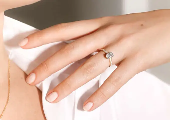 Nằm Mơ Thấy Nhẫn Vàng Đánh Số Gì? Ý Nghĩa Và Cách Giải Mã Số Trong Giấc Mơ Nằm Mơ Thấy Nhẫn Vàng Đánh Số Gì? Ý Nghĩa Và Cách Giải Mã Số Trong Giấc Mơ