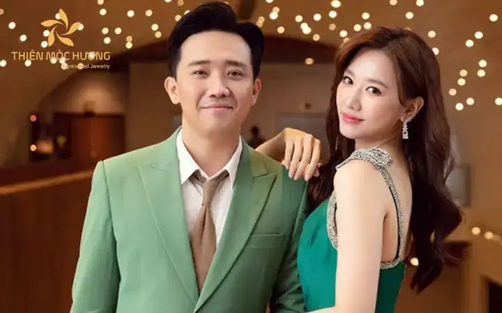 Giải Mã Giấc Mơ Nói Chuyện Với Phụ Nữ: Ý Nghĩa, Dấu Hiệu Và Cách Giải Thích