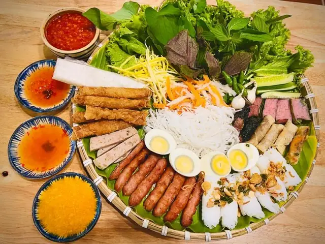 Top 6 Quán Nem Nướng Nha Trang Ngon Nhất Tại Long Biên: Địa Chỉ, Giá, Thực Đơn Và Mẹo Chọn Top 6 Quán Nem Nướng Nha Trang Ngon Nhất Tại Long Biên: Địa Chỉ, Giá, Thực Đơn Và Mẹo Chọn