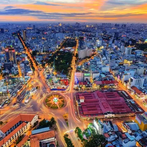 Ngắm Sài Gòn Từ Trên Cao: Top Địa Điểm View Đẹp, Cách Di Chuyển Và Mẹo Chụp Ảnh