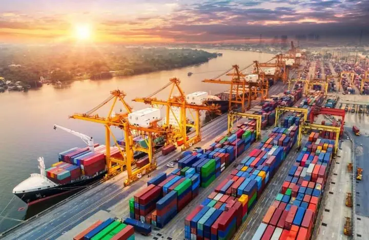 Tổng Quan Về Ngành Logistics Tại Việt Nam: Thực Trạng, Cơ Hội Và Tiềm Năng Phát Triển