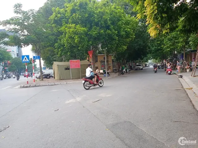 Tổng Quan Về Ngõ 28 Xuân La, Tây Hồ: Vị Trí, Hạ Tầng Và Thông Tin Bất Động Sản Tổng Quan Về Ngõ 28 Xuân La, Tây Hồ: Vị Trí, Hạ Tầng Và Thông Tin Bất Động Sản