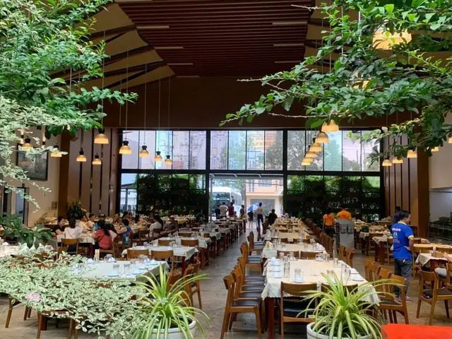 Nhà Hàng Hạnh Nhung Hàm Ninh: Địa Chỉ, Thực Đơn, Giờ Mở Cửa & Cách Đặt Chỗ Nhanh Chóng Nhà Hàng Hạnh Nhung Hàm Ninh: Địa Chỉ, Thực Đơn, Giờ Mở Cửa & Cách Đặt Chỗ Nhanh Chóng