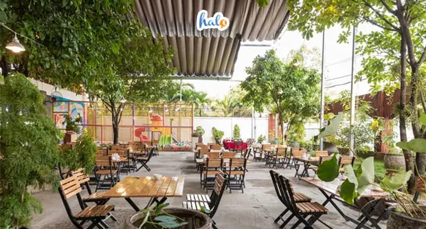 Top 9 Nhà Hàng Sân Vườn Quận 7: Địa Điểm Ăn Uống Xanh, View Đẹp Và Món Ngon