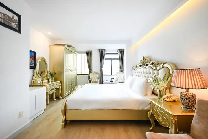 Top Nhà Nghỉ Gần Phố Đi Bộ Nguyễn Huệ: Giá Rẻ, Tiện Nghi & Đánh Giá Chi Tiết Top Nhà Nghỉ Gần Phố Đi Bộ Nguyễn Huệ: Giá Rẻ, Tiện Nghi & Đánh Giá Chi Tiết