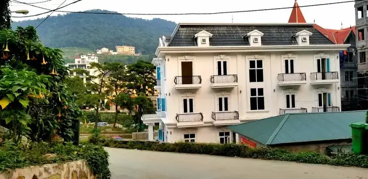 Nhà Nghỉ Giá Rẻ Tam Đảo: Danh Sách Chi Tiết, Giá Phòng, Tiện Nghi Và Cách Đặt Nhanh