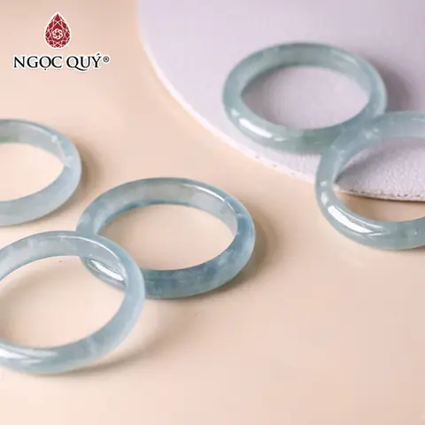 Nhẫn Cẩm Thạch Trơn Thiên Nhiên: Cách Chọn Mua Nhẫn Đá Phong Thủy Hợp Mệnh, Giá Tốt Nhẫn Cẩm Thạch Trơn Thiên Nhiên: Cách Chọn Mua Nhẫn Đá Phong Thủy Hợp Mệnh, Giá Tốt