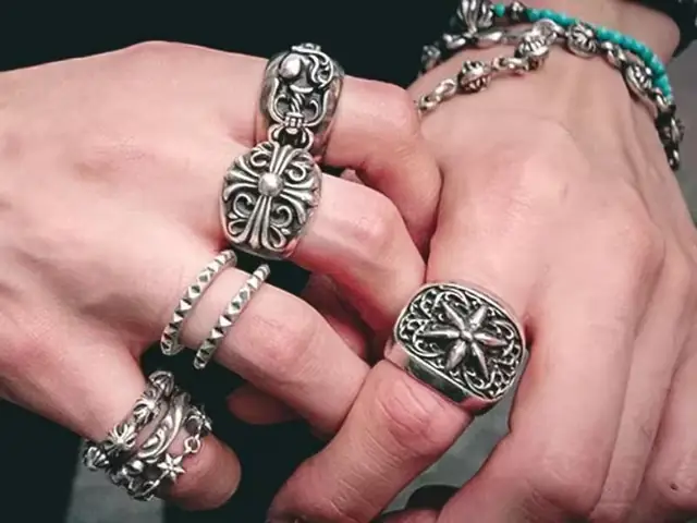 Cách Phân Biệt Nhẫn Chrome Hearts Fake Và Chính Hãng – Dấu Hiệu Nhận Biết Hàng Giả Cách Phân Biệt Nhẫn Chrome Hearts Fake Và Chính Hãng – Dấu Hiệu Nhận Biết Hàng Giả