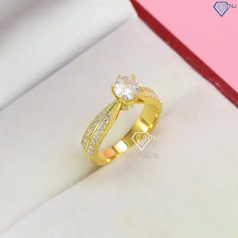 Nhẫn Mạ Vàng Nữ: So Sánh Chất Liệu, Giá Bán & Kinh Nghiệm Chọn Mua