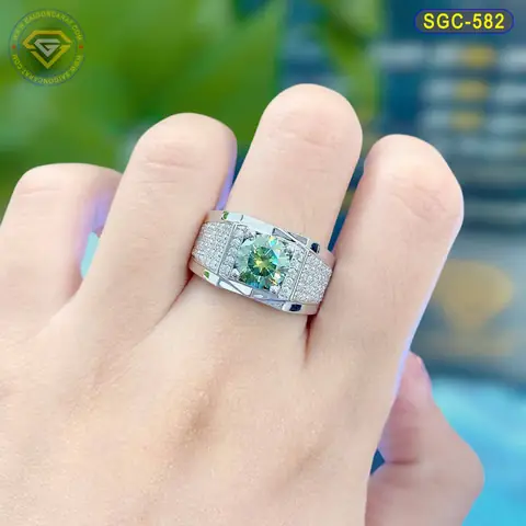 Nhẫn Nam Hột Xanh Đẳng Cấp: 10+ Mẫu Đẹp, Ý Nghĩa Phong Thủy Và Cách Chọn Theo Chất Liệu Nhẫn Nam Hột Xanh Đẳng Cấp: 10+ Mẫu Đẹp, Ý Nghĩa Phong Thủy Và Cách Chọn Theo Chất Liệu