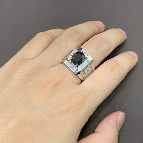 Nhẫn Sapphire Đen Nam: Hướng Dẫn Chọn Mua, Kiểu Dáng & Giá Thực Tế Nhẫn Sapphire Đen Nam: Hướng Dẫn Chọn Mua, Kiểu Dáng & Giá Thực Tế