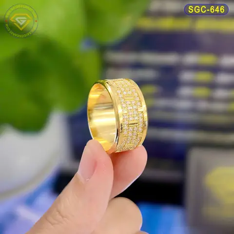 Nhẫn Vàng Siêu Mỏng: Hướng Dẫn Chọn Mua, Kiểu Dáng & Bảo Quản Cho Người Mới Bắt Đầu Nhẫn Vàng Siêu Mỏng: Hướng Dẫn Chọn Mua, Kiểu Dáng & Bảo Quản Cho Người Mới Bắt Đầu