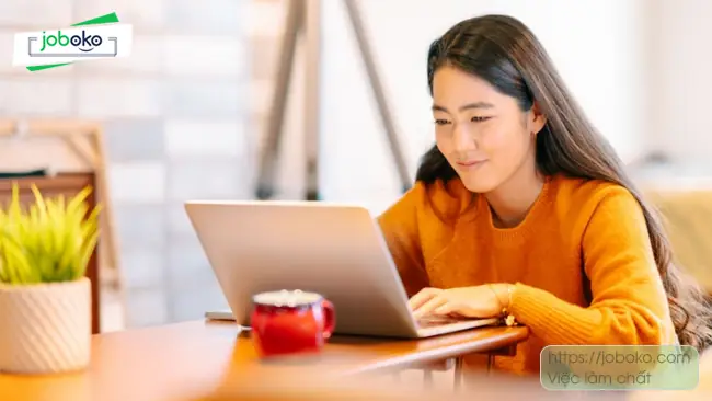Nhân Viên Content Marketing Là Gì? Mô Tả Công Việc Và Kỹ Năng Cần Thiết Nhân Viên Content Marketing Là Gì? Mô Tả Công Việc Và Kỹ Năng Cần Thiết