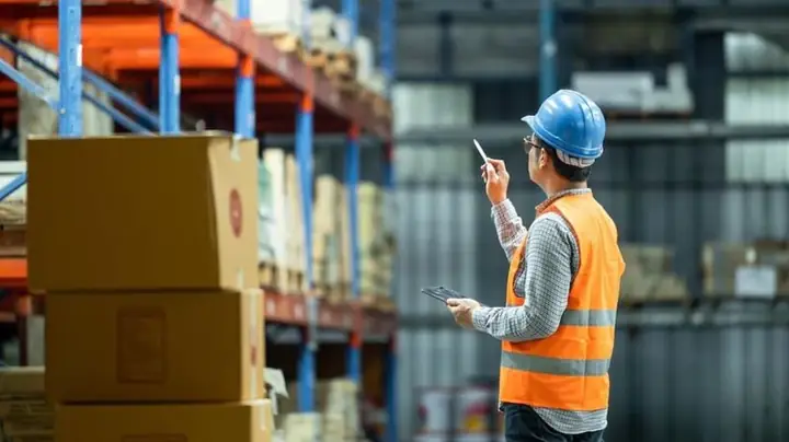 Nhân Viên Kho Vận Là Gì? Mô Tả Công Việc Và Cơ Hội Việc Làm Kho Vận Mới Nhất Nhân Viên Kho Vận Là Gì? Mô Tả Công Việc Và Cơ Hội Việc Làm Kho Vận Mới Nhất