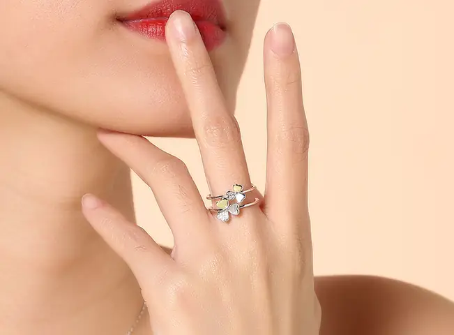 Nhẫn Xoắn Nhiều Vòng Là Gì? Đặc Điểm, Cách Chọn Và Xu Hướng Thời Trang 2026 Nhẫn Xoắn Nhiều Vòng Là Gì? Đặc Điểm, Cách Chọn Và Xu Hướng Thời Trang 2026