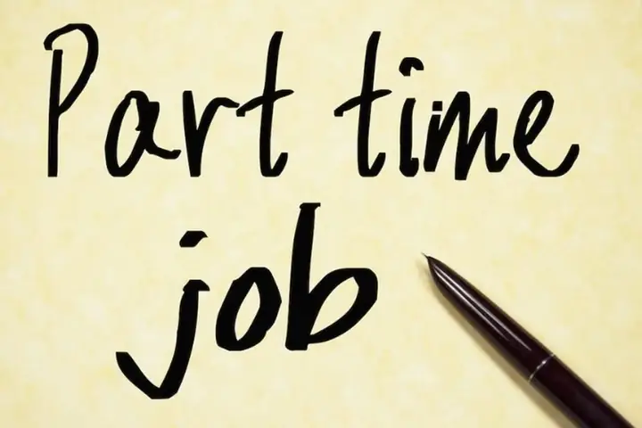 Part Time Là Gì? Tổng Hợp Kiến Thức Và Cách Phân Biệt Công Việc Bán Thời Gian Hiệu Quả