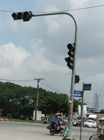 Hướng Dẫn Lưu Thông Tại Ngã Tư Phạm Hùng - Nguyễn Văn Linh Cho Người Mới Hướng Dẫn Lưu Thông Tại Ngã Tư Phạm Hùng - Nguyễn Văn Linh Cho Người Mới