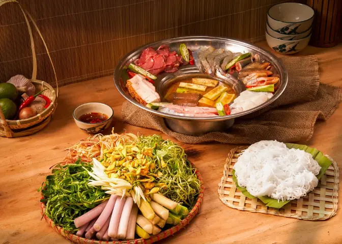 Top 10 Quán Ăn Ngon Gần Tam Cốc – Địa Chỉ, Món Đặc Trưng Và Mẹo Chọn Cho Du Khách Top 10 Quán Ăn Ngon Gần Tam Cốc – Địa Chỉ, Món Đặc Trưng Và Mẹo Chọn Cho Du Khách
