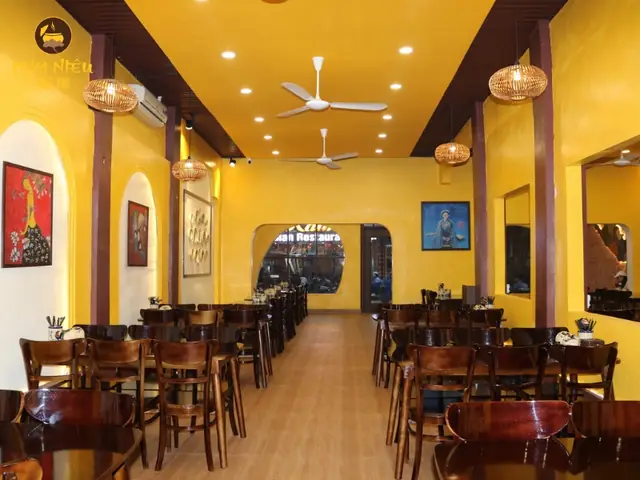 Top 10 Quán Ăn Ngon Gần Tam Cốc – Địa Chỉ, Món Đặc Trưng Và Mẹo Chọn Cho Du Khách Top 10 Quán Ăn Ngon Gần Tam Cốc – Địa Chỉ, Món Đặc Trưng Và Mẹo Chọn Cho Du Khách