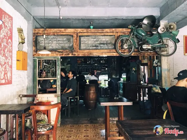 Top 15 Quán Café Đậm Chất Hà Nội Mà Mọi Người Trẻ Nên Khám Phá Top 15 Quán Café Đậm Chất Hà Nội Mà Mọi Người Trẻ Nên Khám Phá