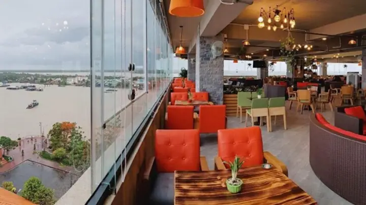 Top 7 Quán Cafe Đẹp Ở Mỹ Tho – Không Gian Sang Trọng, View Tuyệt Vời Cho Mọi Thực Khách Top 7 Quán Cafe Đẹp Ở Mỹ Tho – Không Gian Sang Trọng, View Tuyệt Vời Cho Mọi Thực Khách