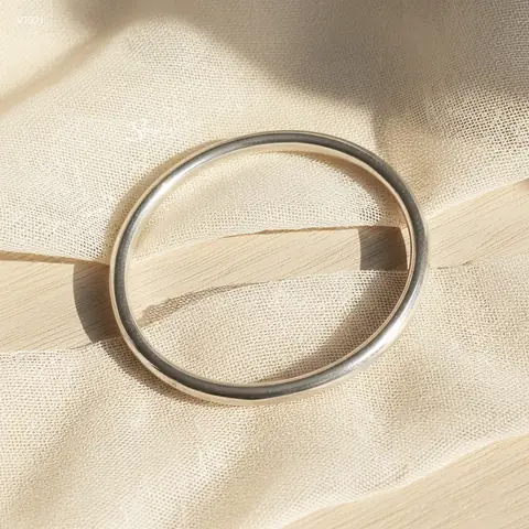 Dang Rộng Vòng Tay: Nghĩa, Cách Viết Đúng Và Ví Dụ Thực Tế Dang Rộng Vòng Tay: Nghĩa, Cách Viết Đúng Và Ví Dụ Thực Tế