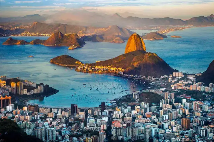 Rio De Janeiro – Hướng Dẫn Du Lịch Toàn Diện Cho Du Khách Việt Rio De Janeiro – Hướng Dẫn Du Lịch Toàn Diện Cho Du Khách Việt