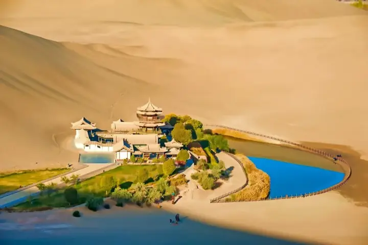 Sa Mạc Gobi Ở Trung Quốc: Địa Lý, Đặc Điểm Tự Nhiên Và Những Điểm Du Lịch Nổi Bật Sa Mạc Gobi Ở Trung Quốc: Địa Lý, Đặc Điểm Tự Nhiên Và Những Điểm Du Lịch Nổi Bật