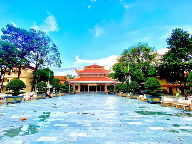 Số Điện Thoại Chùa Hoằng Pháp: Địa Chỉ, Liên Hệ Và Thông Tin Cần Biết