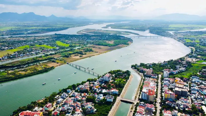 Sông Thu Bồn Hội An: Lịch Sử, Địa Lý Và Những Điểm Tham Quan Không Thể Bỏ Qua Sông Thu Bồn Hội An: Lịch Sử, Địa Lý Và Những Điểm Tham Quan Không Thể Bỏ Qua