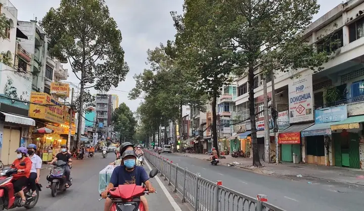 Khám Phá Đường Tạ Uyên, Quận 11: Vị Trí, Tiện Ích Và Ẩm Thực Đặc Trưng Khám Phá Đường Tạ Uyên, Quận 11: Vị Trí, Tiện Ích Và Ẩm Thực Đặc Trưng