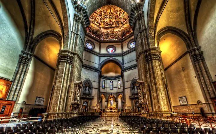 Khám Phá Thánh Đường Santa Maria Del Fiore: Lịch Sử, Kiến Trúc Và Hướng Dẫn Du Lịch Cho Du Khách Khám Phá Thánh Đường Santa Maria Del Fiore: Lịch Sử, Kiến Trúc Và Hướng Dẫn Du Lịch Cho Du Khách