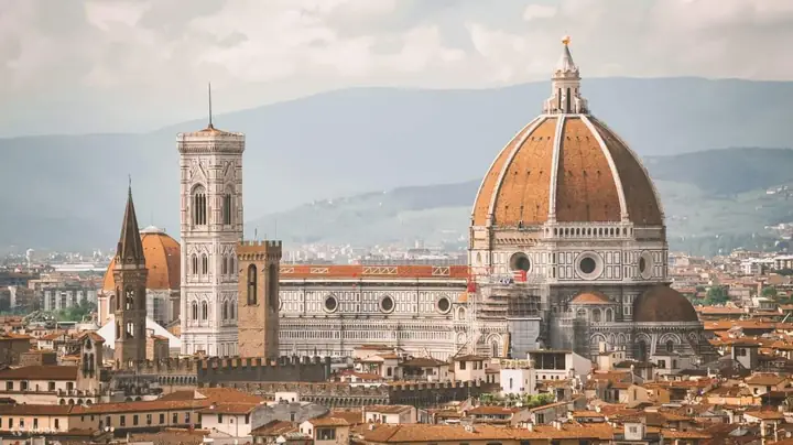 Khám Phá Thánh Đường Santa Maria Del Fiore: Lịch Sử, Kiến Trúc Và Hướng Dẫn Du Lịch Cho Du Khách Khám Phá Thánh Đường Santa Maria Del Fiore: Lịch Sử, Kiến Trúc Và Hướng Dẫn Du Lịch Cho Du Khách