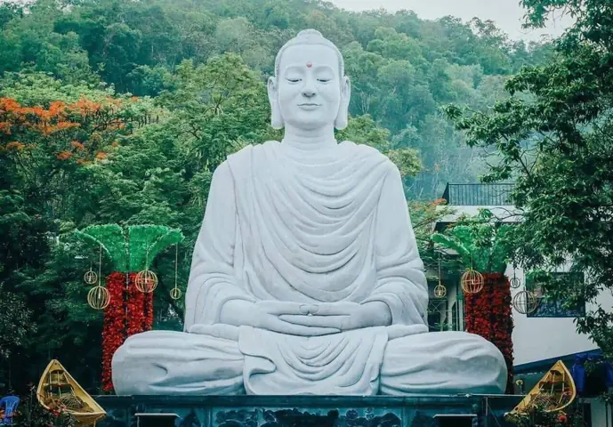 Hướng Dẫn Tham Quan Thiền Tôn Phật Quang – Vị Trí, Lịch Sử, Cách Đến Và Lưu Ý Du Khách Hướng Dẫn Tham Quan Thiền Tôn Phật Quang – Vị Trí, Lịch Sử, Cách Đến Và Lưu Ý Du Khách