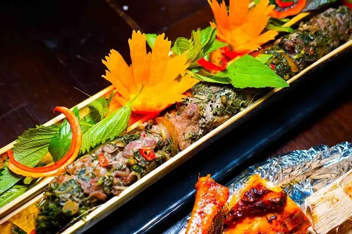 Cách Làm Thịt Heo Rừng Nướng Ống Tre Chuẩn Vị Tây Nguyên – Hướng Dẫn Chi Tiết Cách Làm Thịt Heo Rừng Nướng Ống Tre Chuẩn Vị Tây Nguyên – Hướng Dẫn Chi Tiết