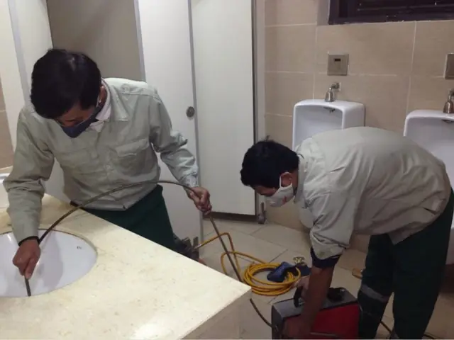 Dịch Vụ Thông Cống Nghẹt Quận 6 Uy Tín, Giá Rẻ, Có Mặt Sau 15 Phút Dịch Vụ Thông Cống Nghẹt Quận 6 Uy Tín, Giá Rẻ, Có Mặt Sau 15 Phút