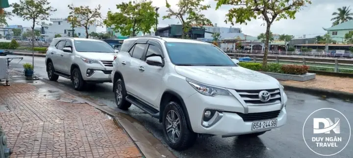 Dịch Vụ Thuê Xe Tại Sóc Trăng: Bảng Giá Và Địa Chỉ Cho Thuê Uy Tín (4 - 45 Chỗ)