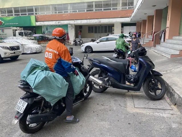 Hướng Dẫn Cách Tìm Thông Tin Shipper Giao Hàng Và Liên Hệ Lấy Hàng Nhanh Chóng 2026 Hướng Dẫn Cách Tìm Thông Tin Shipper Giao Hàng Và Liên Hệ Lấy Hàng Nhanh Chóng 2026