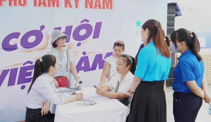 Tổng Hợp Việc Làm Quảng Nam Mới Nhất: Các Vị Trí Tuyển Dụng Lương Hấp Dẫn Tổng Hợp Việc Làm Quảng Nam Mới Nhất: Các Vị Trí Tuyển Dụng Lương Hấp Dẫn