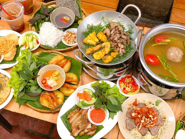 Tối Ăn Gì Ở Sài Gòn? 25 Địa Điểm & Món Ngon Không Thể Bỏ Lỡ Tối Ăn Gì Ở Sài Gòn? 25 Địa Điểm & Món Ngon Không Thể Bỏ Lỡ