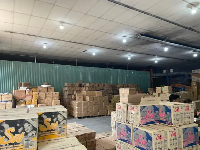 Tổng Kho Hàng Tiêu Dùng: Nguồn Sỉ Uy Tín Và Cách Lựa Chọn Nhà Cung Cấp Tổng Kho Hàng Tiêu Dùng: Nguồn Sỉ Uy Tín Và Cách Lựa Chọn Nhà Cung Cấp