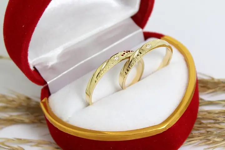 Top 10 Mẫu Nhẫn Cưới Đẹp 2026: Xu Hướng, Chất Liệu & Cách Chọn Cho Cặp Đôi Top 10 Mẫu Nhẫn Cưới Đẹp 2026: Xu Hướng, Chất Liệu & Cách Chọn Cho Cặp Đôi