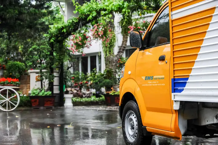 Hướng Dẫn Tra Cứu Vận Đơn Ems Bưu Điện Nhanh Chóng Và Chính Xác Nhất Hướng Dẫn Tra Cứu Vận Đơn Ems Bưu Điện Nhanh Chóng Và Chính Xác Nhất