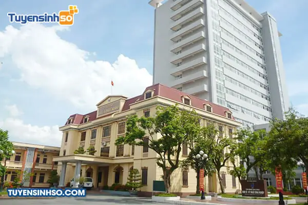 Trường Xê Cu Là Trường Nào? Giải Mã Tên Gọi Của Đại Học Kinh Tế – Kỹ Thuật Công Nghiệp
